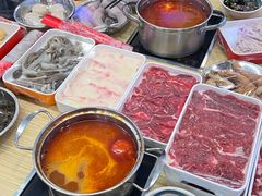 -杨老板·海鲜集市火锅·鲜切牛肉(中防万宝店)