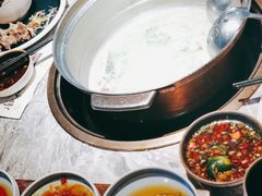 -大头椰·海南椰子鸡火锅(思明万象城店)