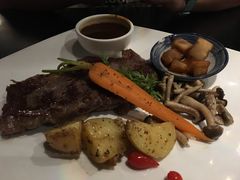 -绿茵阁(体育西分店)