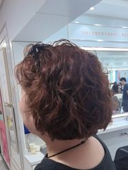 -镁连社·美联社