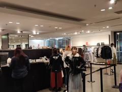 -ZARA(恒隆广场店)