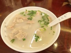 本帮肚肺汤-三两春(浦三路店)