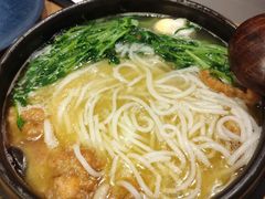 蒙自过桥米线-麦麦山云南菜(复地活力城店)