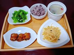 -和睦爱嘉月嫂·产后恢复中心(美罗店)