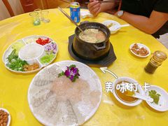 -官塘陈记鱼生·潮汕砂锅粥·牛肉火锅(潮枫路总店)