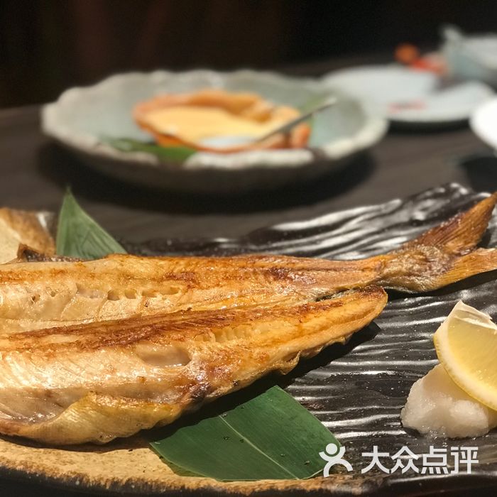蟹的冈田屋烤开片鱼图片-北京日本料理-大众点评网
