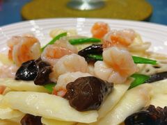 荷塘月色-乔家小院•非遗驴肉•本地小海鲜(滨河路店)