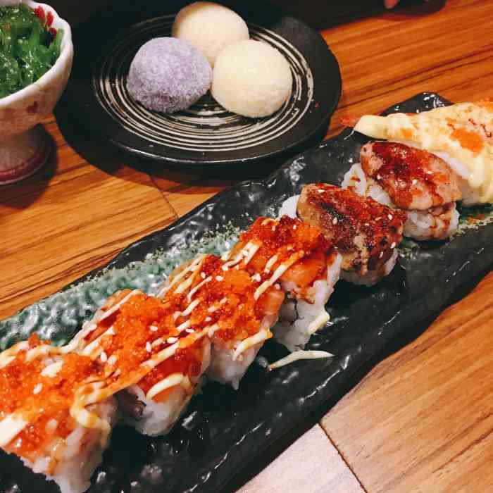 一禾日本料理深夜食堂-"地点观前街 听说是一家网红剧深夜食堂的现.