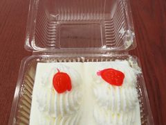 -红宝石·鲜奶小方·海派西点房(南丹店)