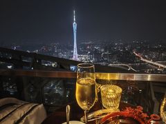 -广州柏悦酒店·悦吧·顶楼露天酒吧