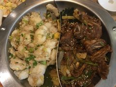 -小鱼小牛·鱼牛干锅·脆鱼火锅(世欧广场店)