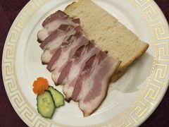 腌五花肉-92°C俄式厨房(中央大街店)