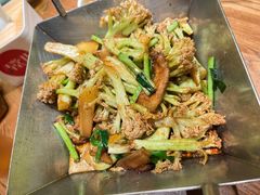 干锅包菜-弄堂里·寻味杭州(湖滨银泰in77C区店)