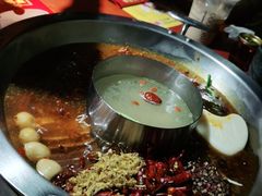 -谭鸭血老火锅(龙湖宝山天街店)