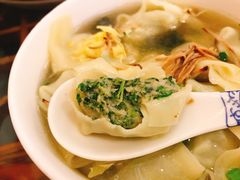 -笑来喜馄饨小笼工坊店(湖滨街店)