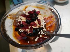 黑糖蔓越莓冰冰粉-百春原湖南牛肉粉(百联世纪店)