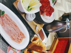 -热火朝天鲜切牛肉火锅(南强街巷店)