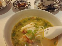 龙虾汤鱼蓉面-夏苑(新加坡丽思卡尔顿美年酒店)