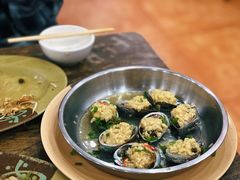 蒜蓉蒸鲍鱼-贞姨美食·老字号海鲜大排档