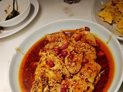 馋嘴香锅牛蛙-佬肥猫(国华广场店)