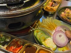 -胡悦里韩式烤肉(芝罘万达广场店)