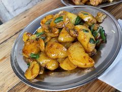 小土豆-老鲍农家乐