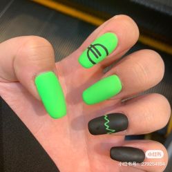 -Pink You美甲洗眉纹绣定制中心