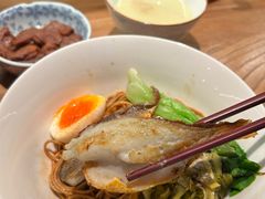 小黄鱼-蟹黄鱼·海派深夜面馆(江湾里店)