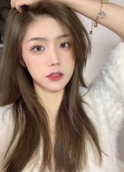 -AYO SALON