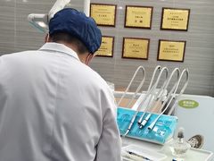 -上海仁爱医院口腔科 · 种植