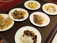 -天宜隆蘑菇宴火锅(石景山旗舰店)