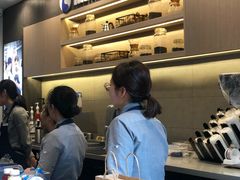 -瑞幸咖啡(人民路店)