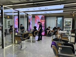 -藤野造型烫发染发