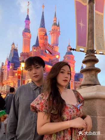 一日蜜月游,快乐畅游成年人的童话王国