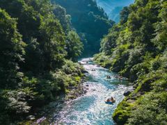 -碧水峡漂流