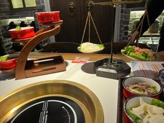 -哥老官重庆美蛙鱼头(日月光店)