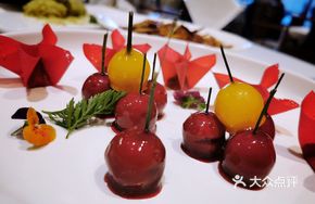 Cherry Foie Gras Sushi