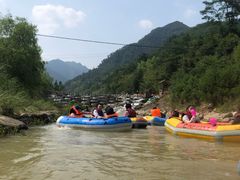 -龙井峡漂流