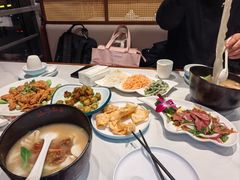 -博望坡饭店(宜山路店)