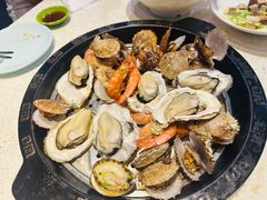 -巧克力渔家.小船海鲜胶东菜(万平口店)