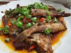 -洪霞餐馆
