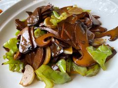 -黔蘑菇四季餐厅(观山湖店)