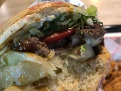 -The Habit Burger Grill 哈比特汉堡(复兴soho店)