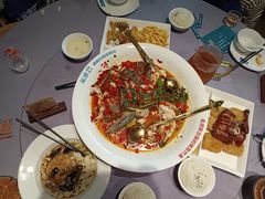 -坛宗剁椒鱼头(河西王府井店)