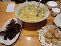 -乌镇那一年小院主题餐厅(甘泉西路店)