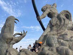 -巴陵广场