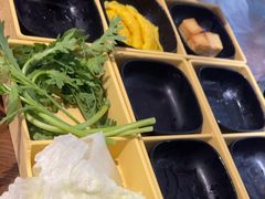 -呷哺呷哺 小火锅 (浦东新欧尚超市店)
