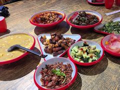 -老闵田螺馆·南昌特色小炒(梦时代店)