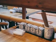 -鑫花溪牛肉米粉(人民广场店)