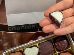 -Laderach 莱德拉(上海环贸iapm店)